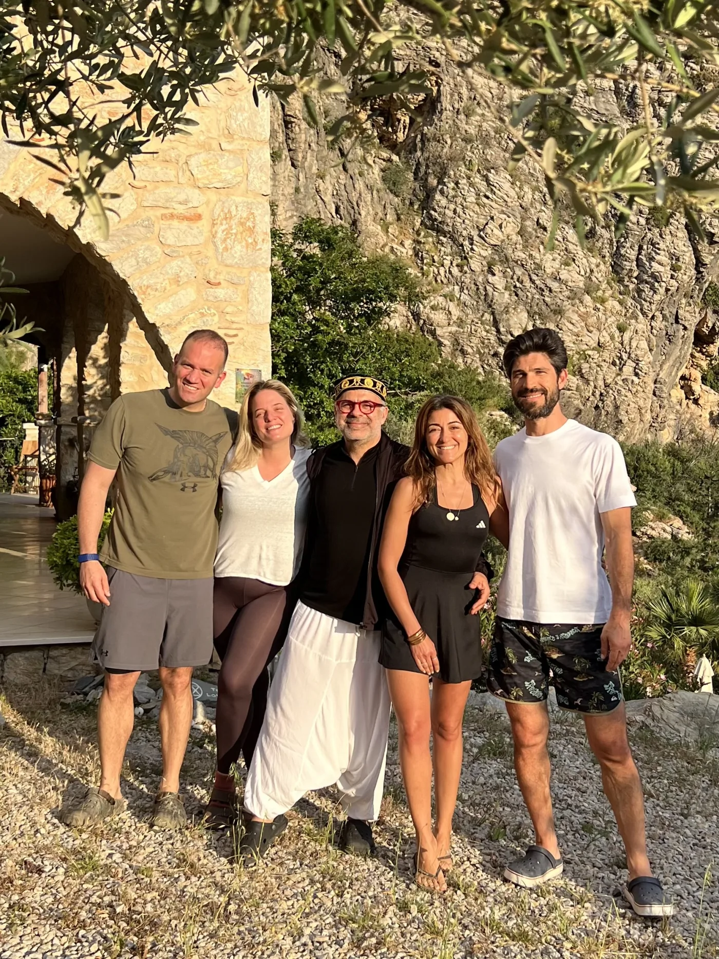 Gaia Temple Datça’da Githa ve katılımcılar